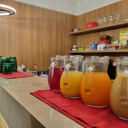 La Ruota Hotel Морбеньо Екстериор снимка